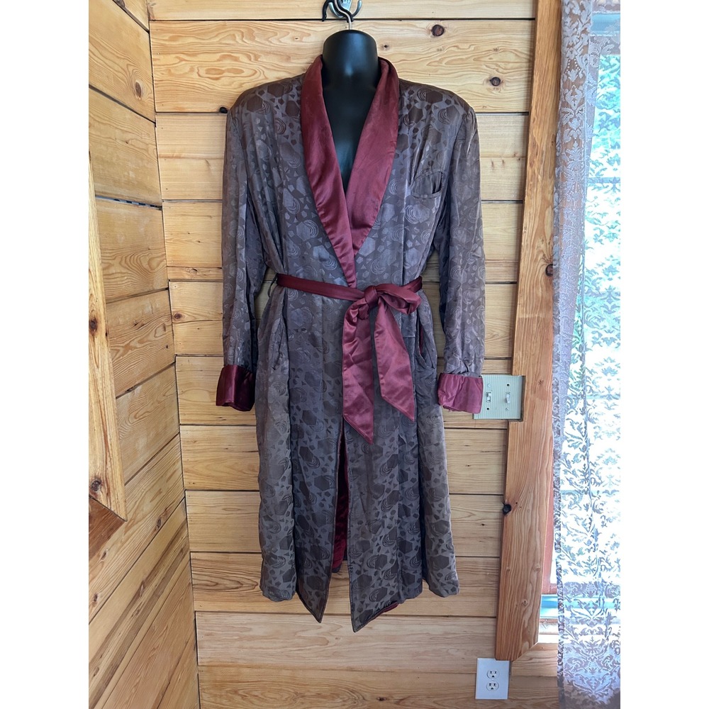 Vintage‎ Smoking Robe Dressing Gown Large Burgundy Jacquard Brocade Royal Robes